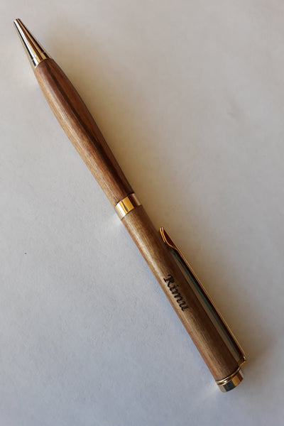 Handcrafted Pen - Rimu